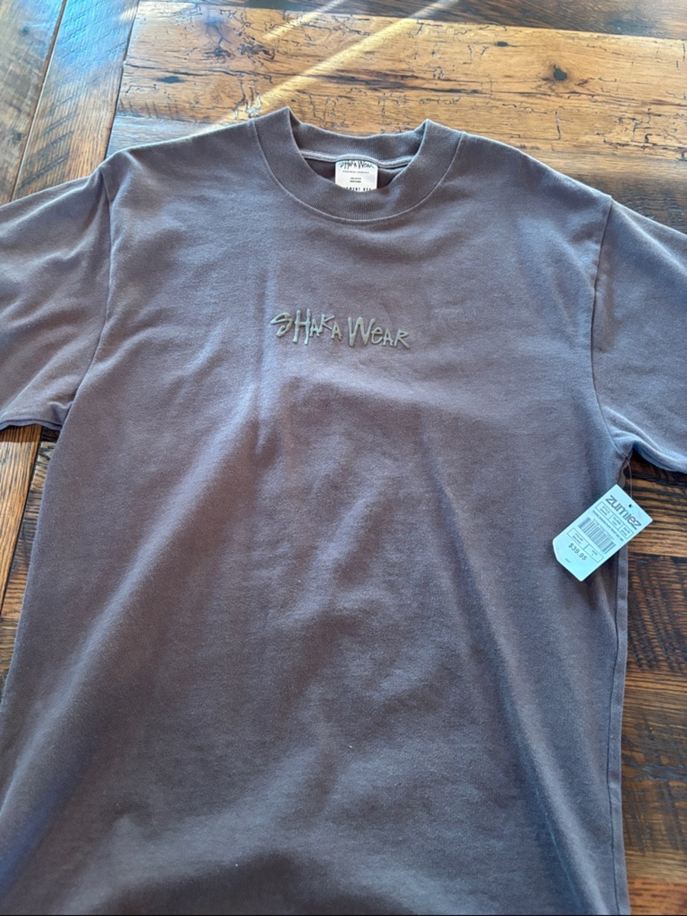 Zumiez Short-Sleeve Crewneck Tee in Brown